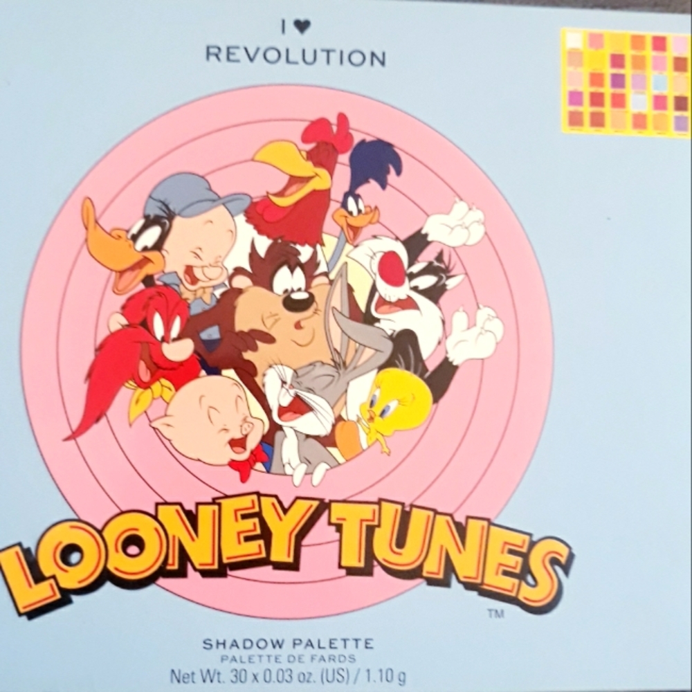 I Heart Revolution Looney Tunes Shadow Palette - 30 Colors - Picture 15 of 16